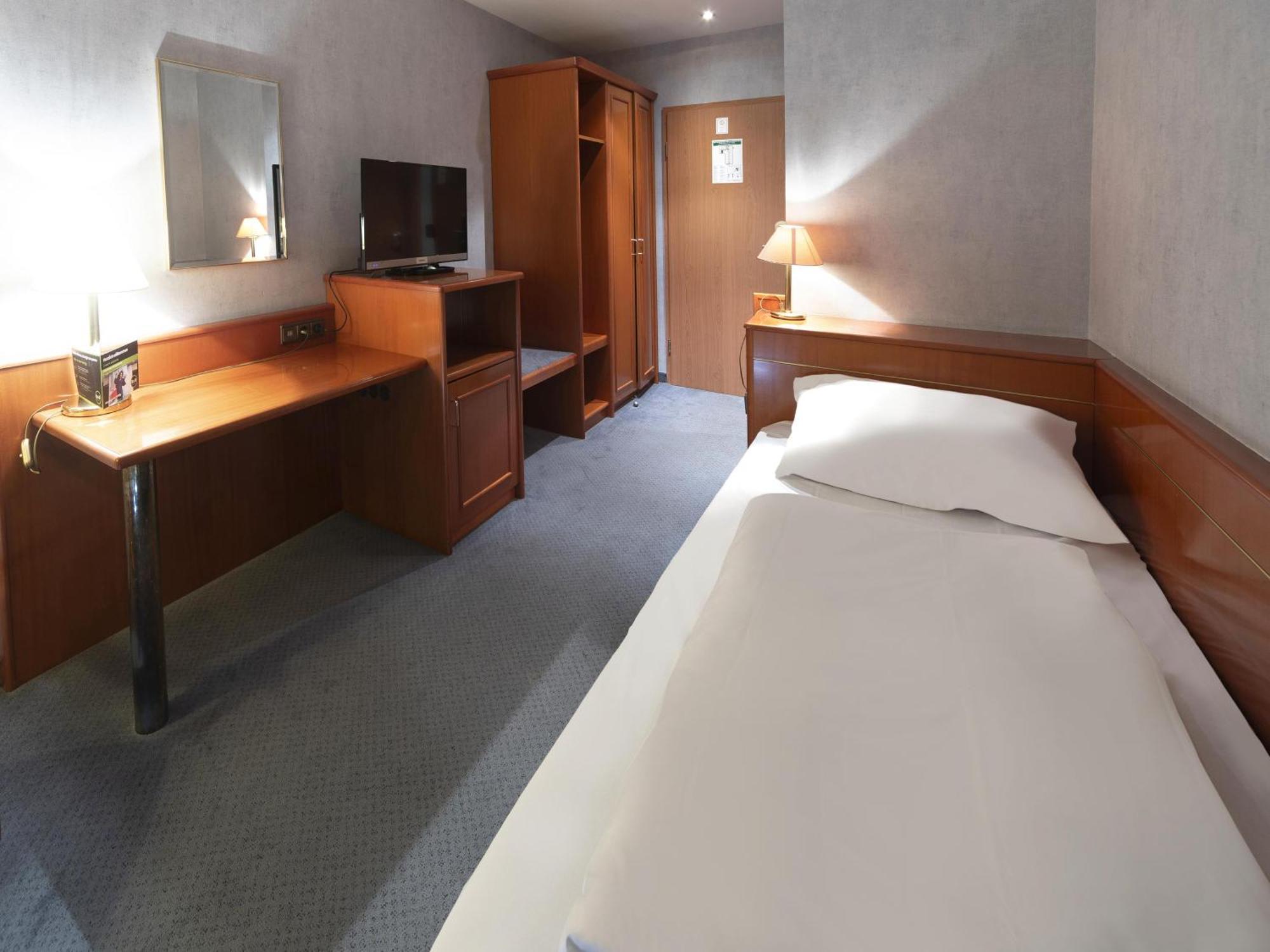 B&B Hotel Gotha-Hbf Zewnętrze zdjęcie
